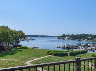 18701 Nautical Dr APT 304, Cornelius, NC 28031
