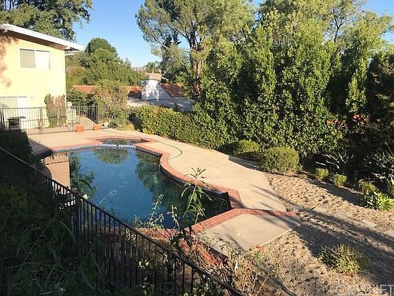 5th image of 19802 Greenbriar Dr