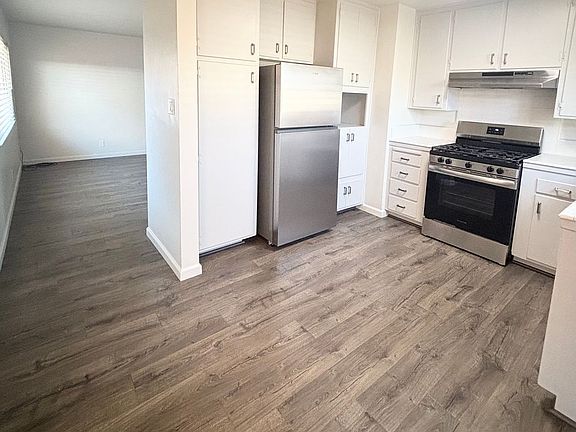 2nd image of 232 1/2 S G St