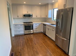 1734 Sequoia Ave, Burlingame, CA 94010