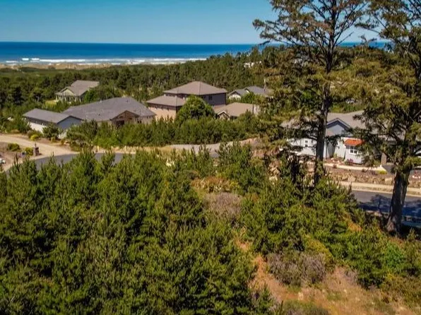 Bonnett Way #1500, Florence, OR 97439