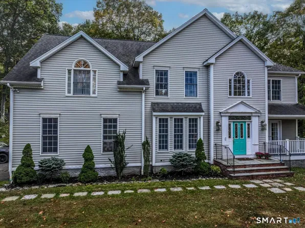 6 Horizon Court, Monroe, CT 06468