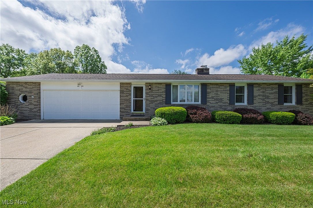 6600 Hillfield St NW, North Canton, OH 44720 | Zillow