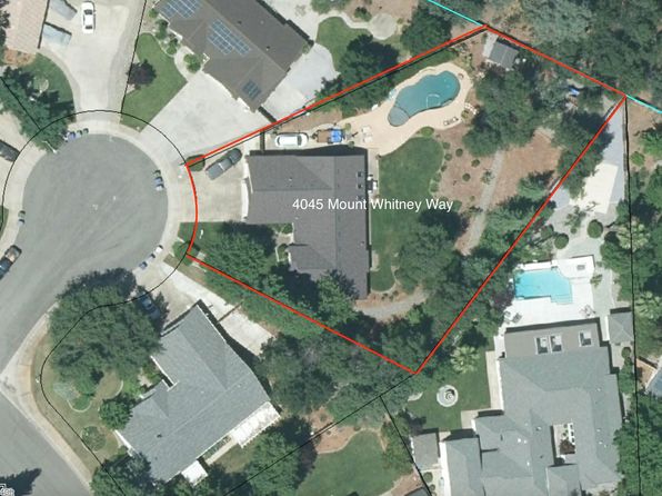4045 Mount Whitney Way, Redding, CA 96002