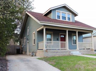 1313 Bissell St, South Bend, IN 46617