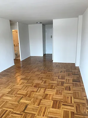 Rented by GoodRock Realty | media 20