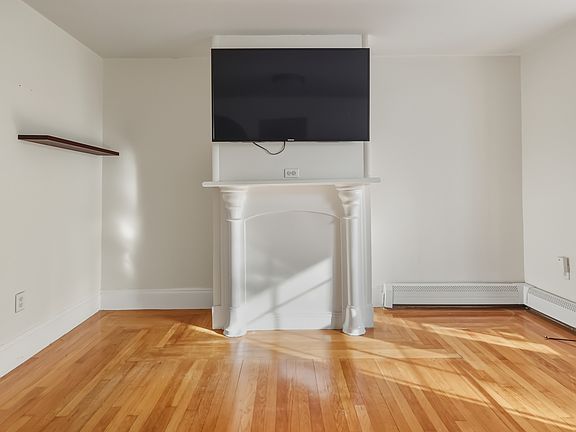 2nd image of 50 Monmouth St #1