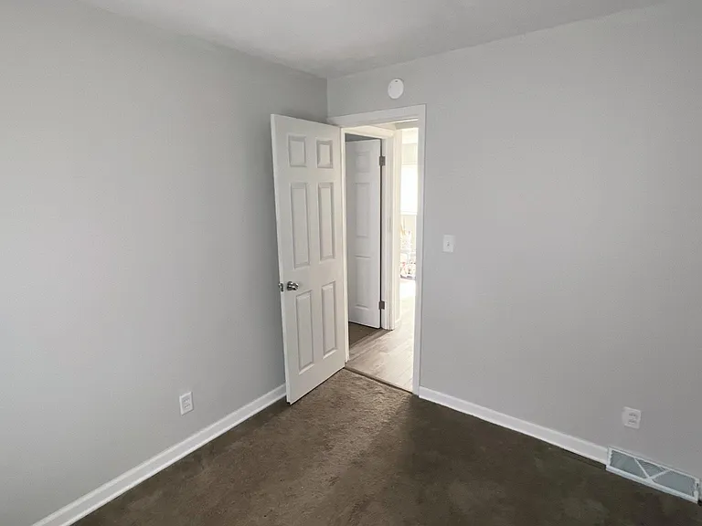 887 Florida Ave #887 — Photo 9
