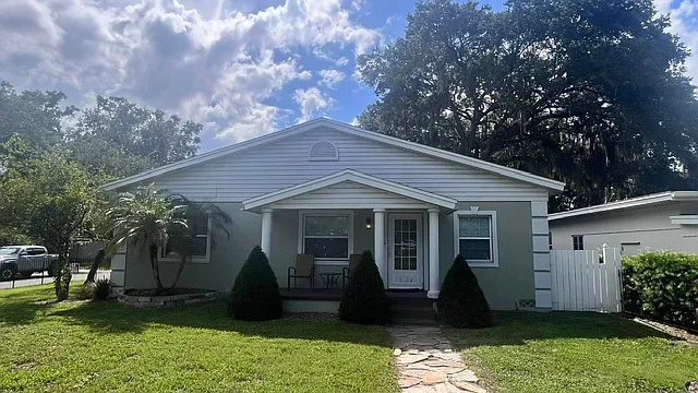 5428 Parkway Dr — Photo 3