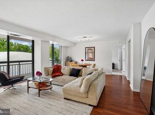 2230 George C Marshall Dr APT 512, Falls Church, VA 22043