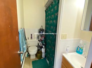 238 Charles St #2A, Malden, MA 02148