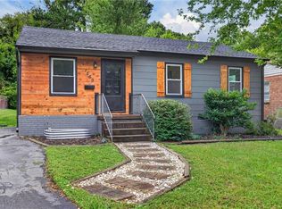 1569 Lovett St, Greensboro, NC 27403