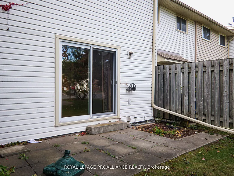 207D Park St N — Photo 29