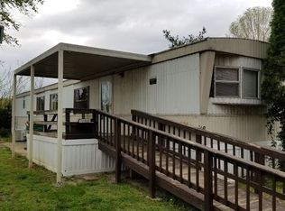 18 Trails End Rd, Louisville, KY 40216