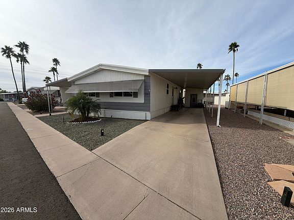 3rd image of 305 S VAL VISTA Drive #292