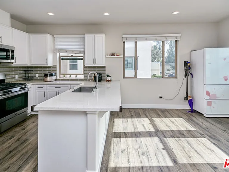 9831 Alburtis Ave #37 — Photo 19