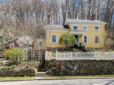 175 E Broadway, Roslyn, NY, 11576