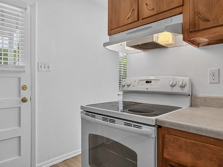 6810 W Mexico Dr — Photo 7