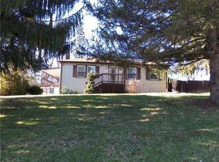 783 N Neshannock Rd, Hermitage, PA 16148