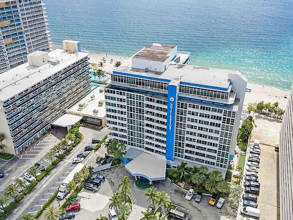 5th image of 4040 Galt Ocean Dr #605