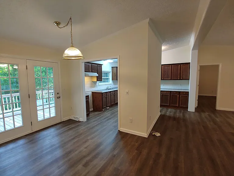 7614 Orange Grove Rd — Photo 2