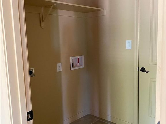4th image of 28742 E Ligurta Ln