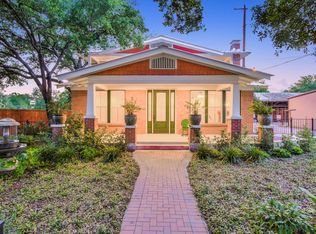 112 S Pecan Ave, Luling, TX 78648