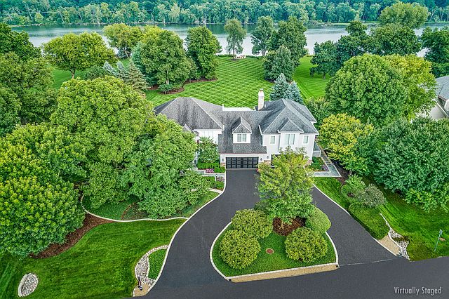 1st image of 3030 Meadow Dr