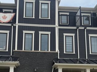 33 Baskett St, Brantford, ON N3T 0W3