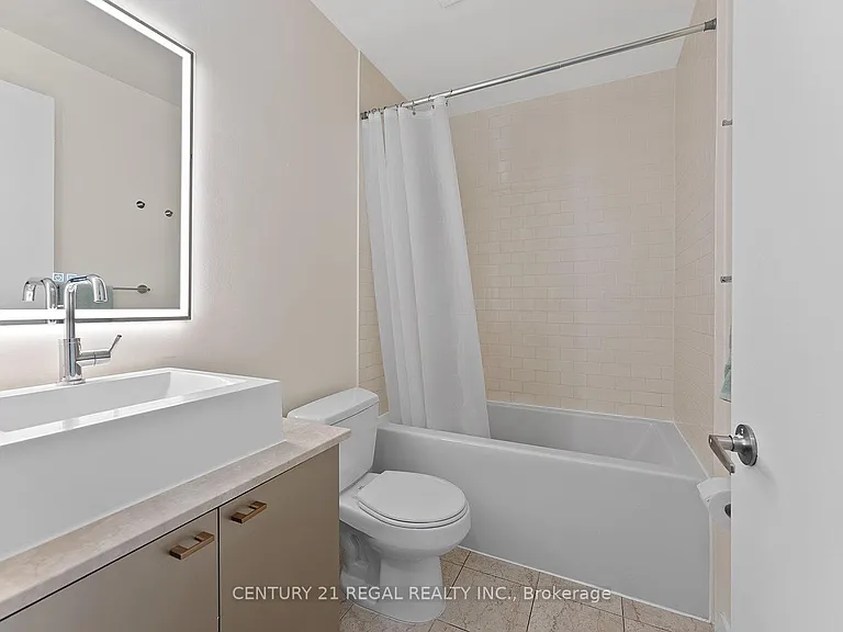 103 The Queensway #1307 — Photo 12