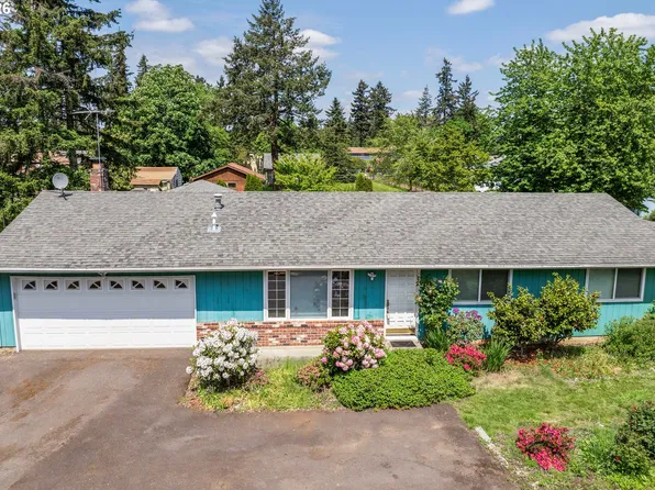13735 SE Rhone St, Portland, OR 97236