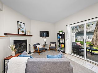 5607 Sanibel Dr, Minnetonka, MN 55343