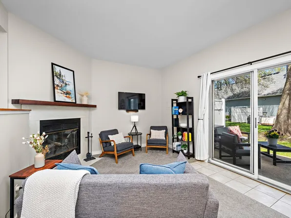 5607 Sanibel Dr, Minnetonka, MN 55343