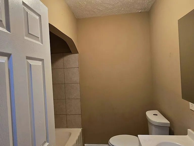 5022 Guy Ave — Photo 10