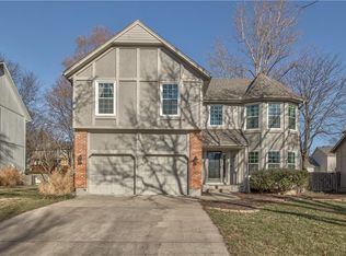 11608 W 117th Ter, Overland Park, KS 66210