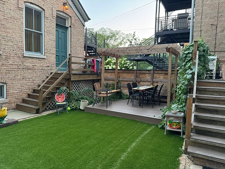 2133 W Evergreen Ave #G — Photo 12