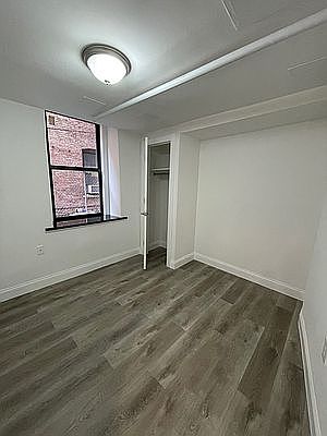 3rd image of 522 W 136th St #Basement