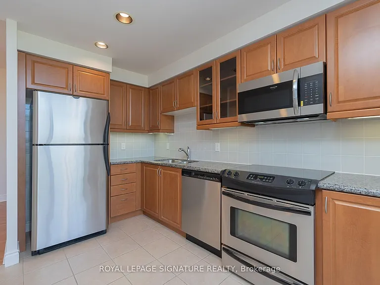 1101 Leslie St #1106 — Photo 11