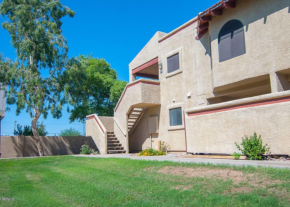 1st image of 850 S River Dr Unit 2012