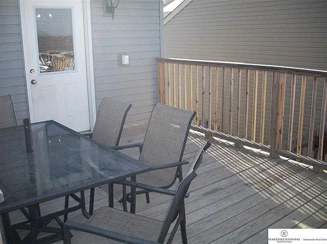 8120 S 161st Ter — Photo 5