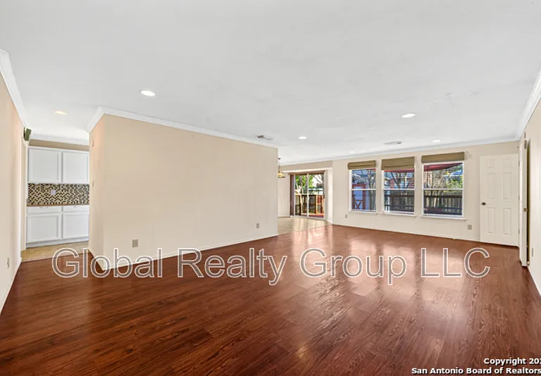 2913 Candleberry Dr — Photo 21