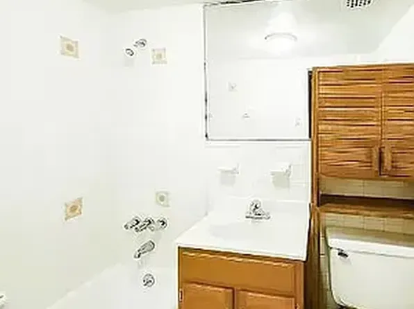 40 East 12th Street image 7 of 7