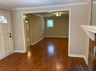 909 Ridge Rd, Canton, GA 30114