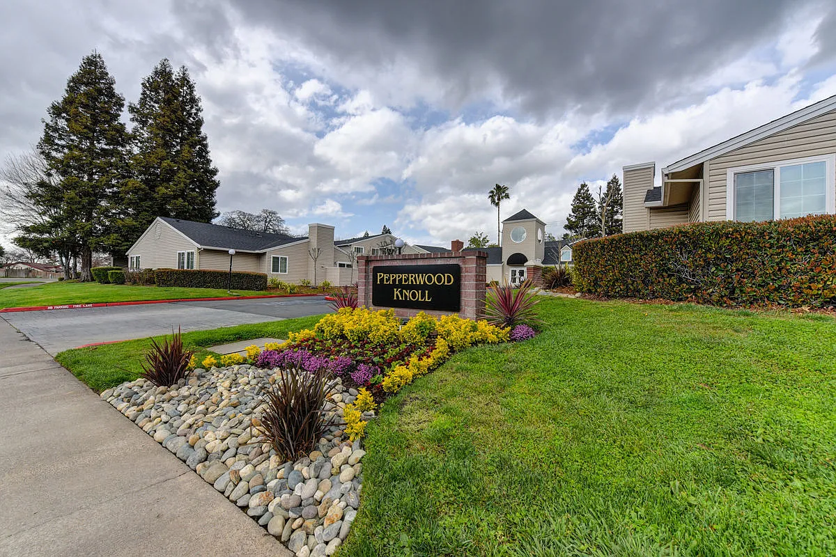 Pepperwood Knoll Apartments — Photo 3