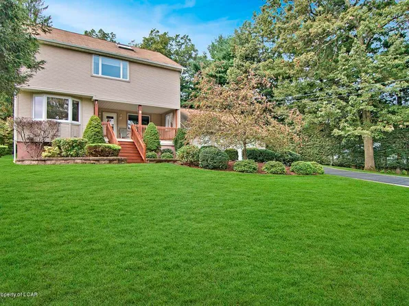 36 Lakewood Dr, Hunlock Creek, PA 18621