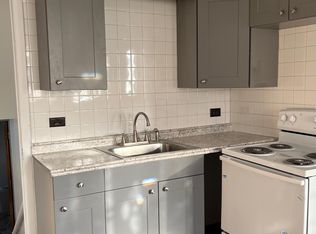 3013 Ruth St APT B, Franklin Park, IL 60131