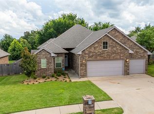 2316 Tuscan Ln, Edmond, OK 73034