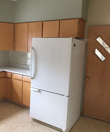 5th image of 3524 N Lowell Ave