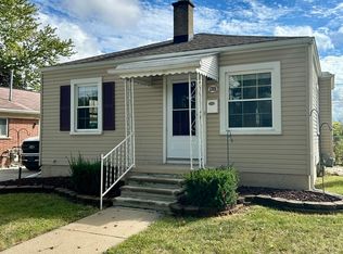 1369 New York Ave, Lincoln Park, MI 48146