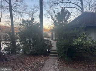 926 River Lodge Rd, Luray, VA 22835